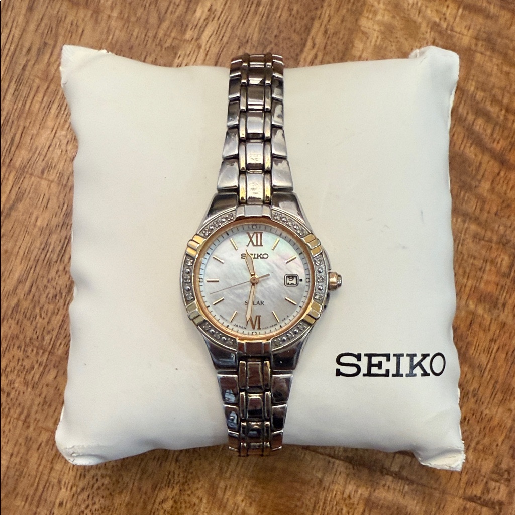 Seiko Sut068 Mother Of Pearl Diamond Collection Seiko Sut068 Mother Of Pearl Diamond Collection